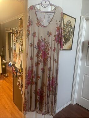 NATURAL LIFE Beige Maxi Dress with Pink Floral Print size XL